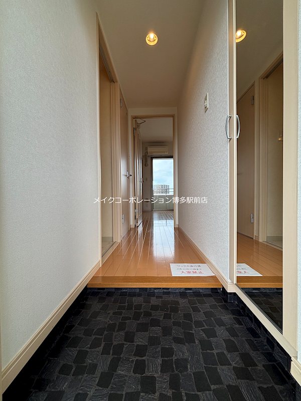 サムティ吉塚East 玄関