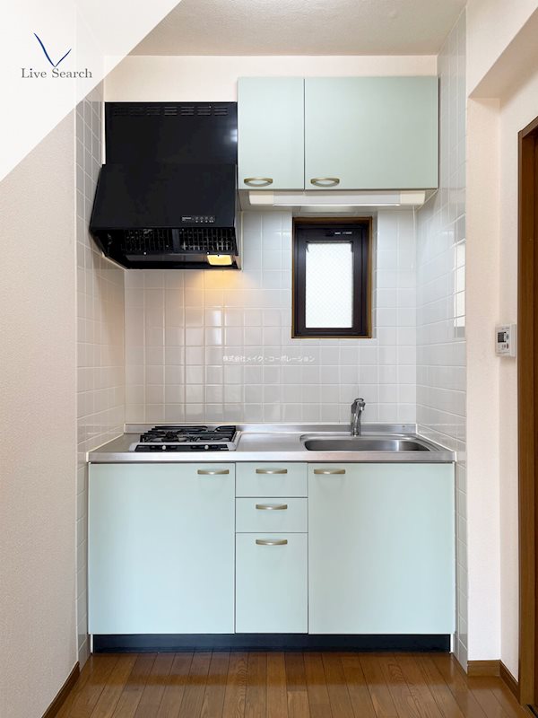 フリューゲル高砂  キッチン