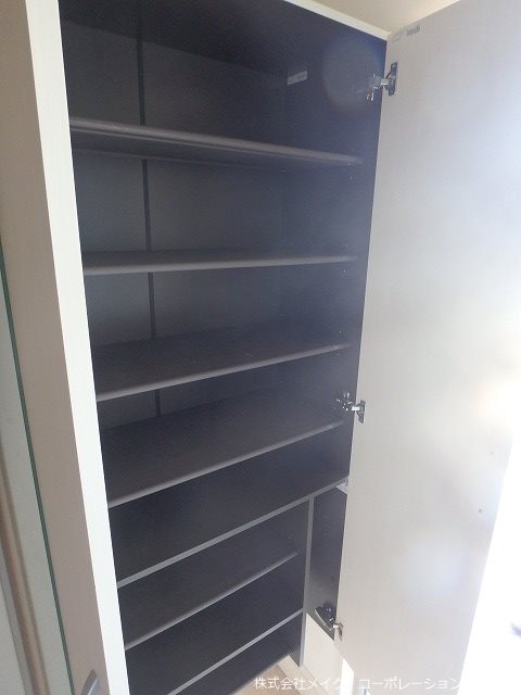 D-room博多南B棟 玄関