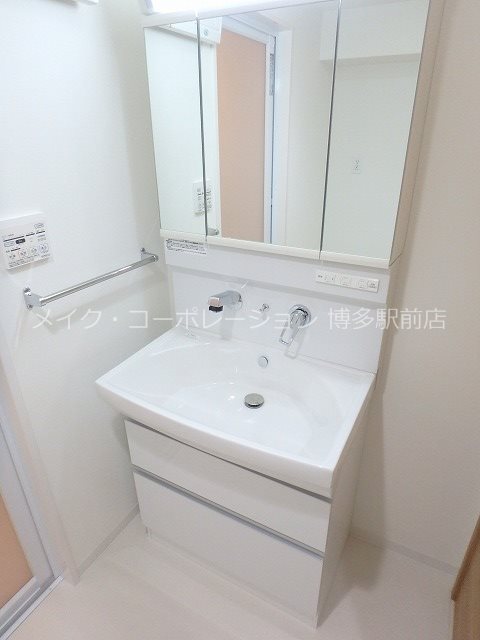 ホワイトアゲート博多  その他2