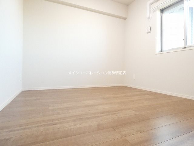 グランデール博多 ベッドルーム