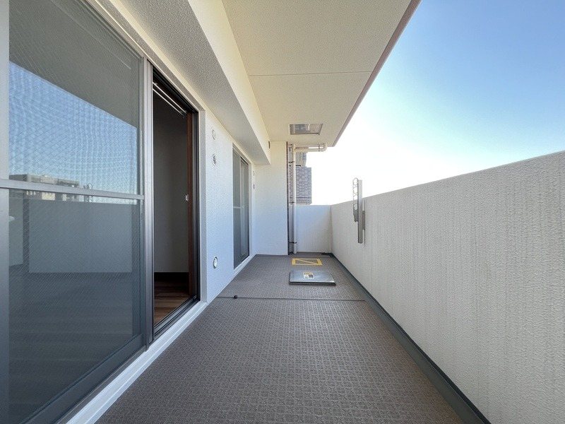 アンピール大濠公園 ベランダ