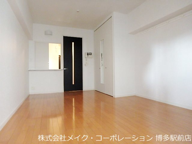 リビング エンクレスト博多 リビング