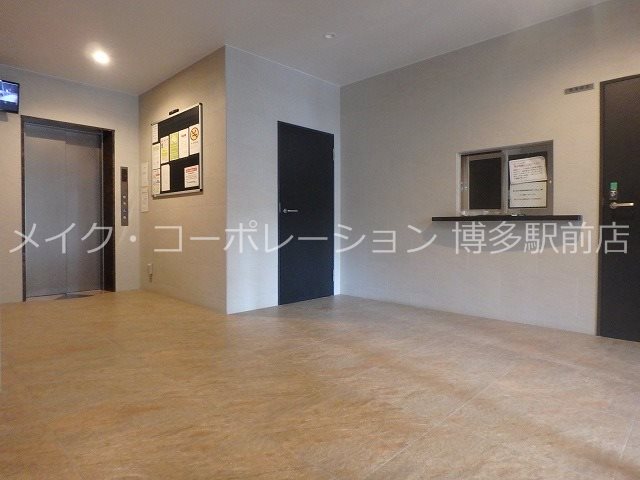 ロビー サヴォイ ソリディティ その他7