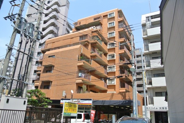 アンピールメゾン黒門 外観