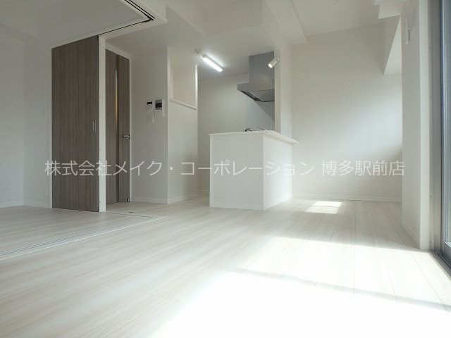 リビング ネストピア博多駅ステージ リビング