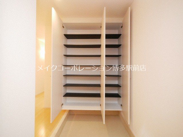 収納 KDXレジデンス大濠ハーバービュータワー その他1