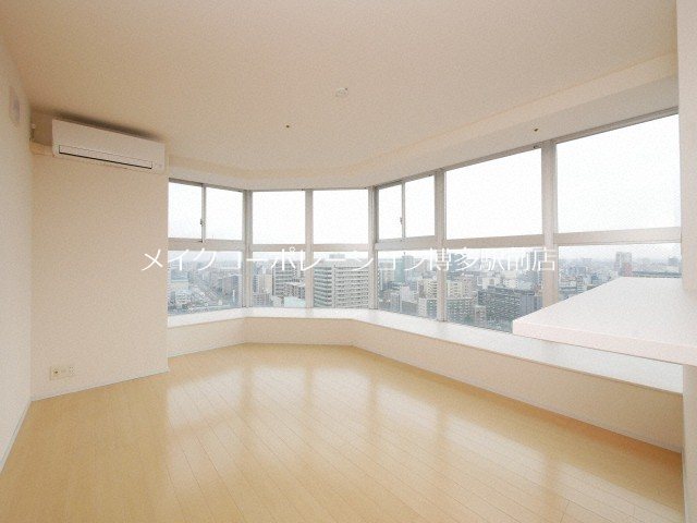 同物件別部屋引用・現状優先です♪ KDXレジデンス大濠ハーバービュータワー リビング