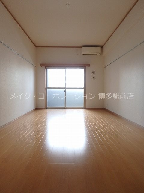 ベッドルーム ロイヤルリバービュー ベッドルーム