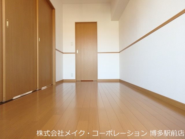 Island博多駅南 ベッドルーム