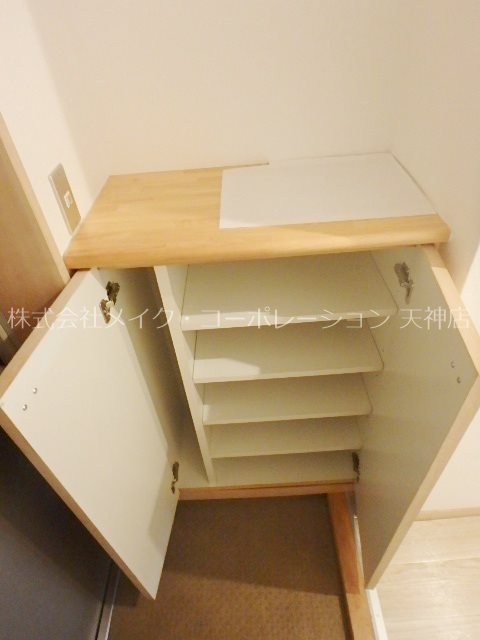 玄関 エストレーア薬院 その他12