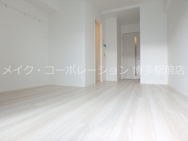 エンクレスト博多駅南ＳＨＡＲＥ リビング