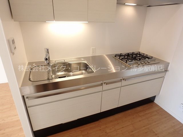 キッチン カルム吉塚 キッチン