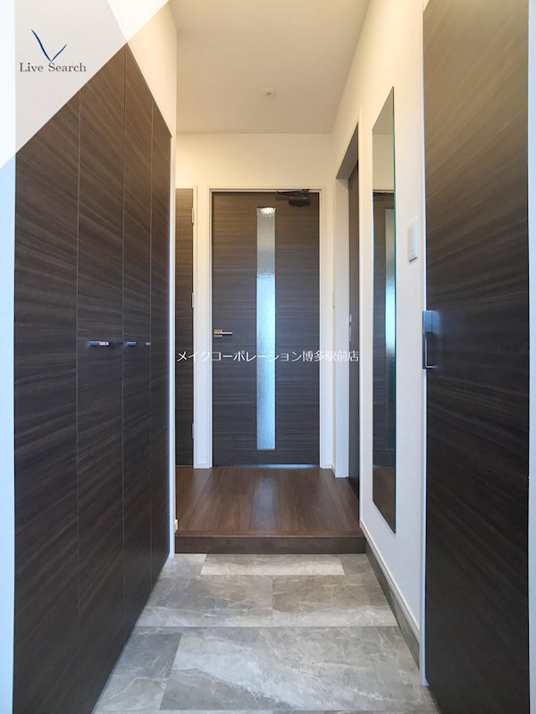 サンクス博多駅南 玄関