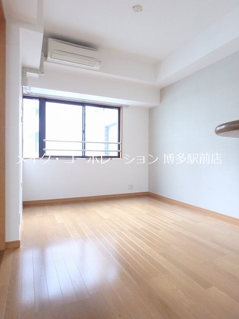 レジディア博多駅南 リビング