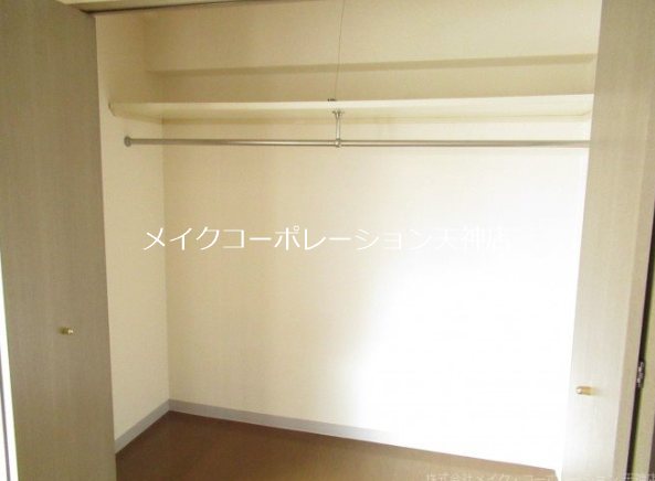 玄関 ルブラン薬院 玄関