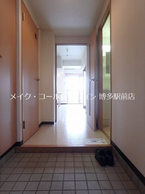 レジデンスカープ博多 玄関