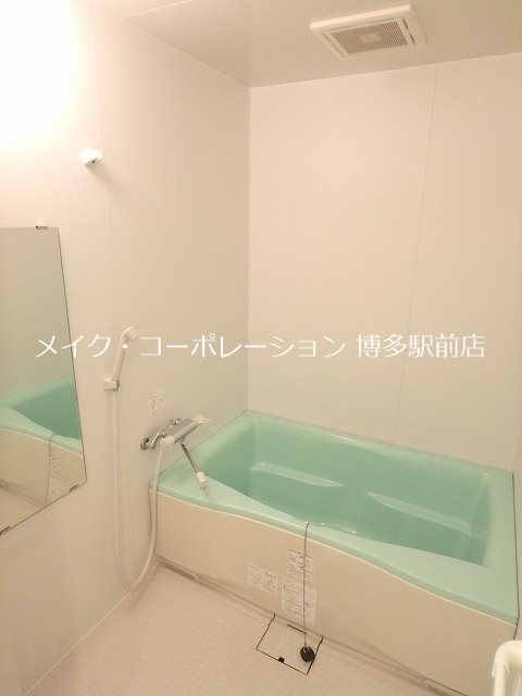 レジデンスカープ博多 風呂画像