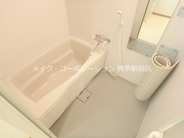 レジデンスカープ博多 風呂画像