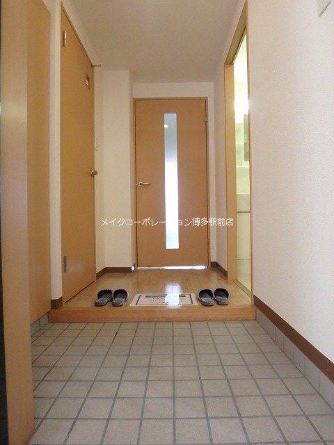 レジデンスカープ博多 玄関