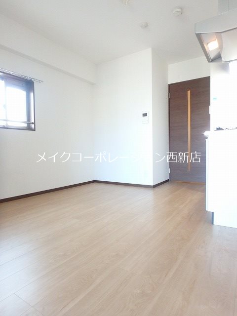 パウリスター  リビング