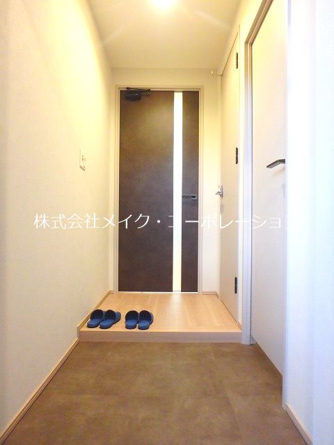 リファレンス六本松ビル 玄関