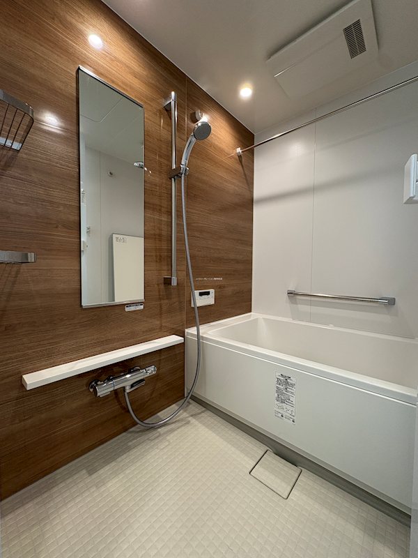 バス YAKUIN SQUARE 風呂画像