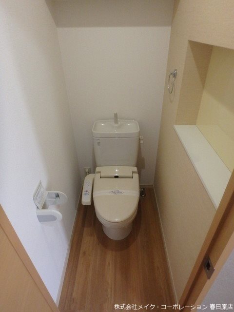 写真は同型タイプ クレベール8 B棟 その他2