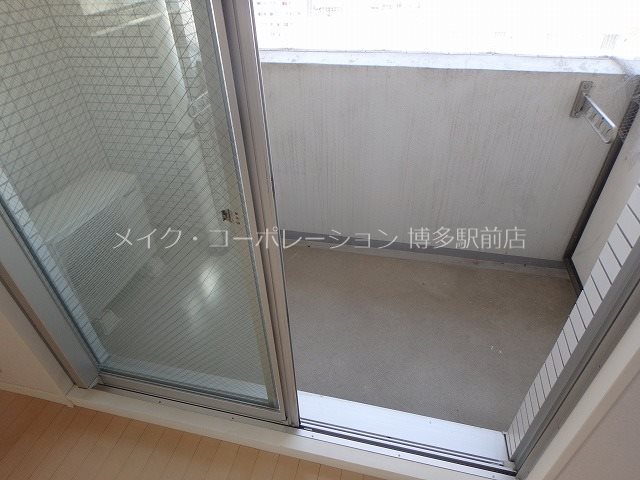 ピュアドームエクサイト博多 ベランダ