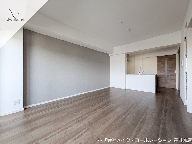 写真は同型タイプ La vie Belle リビング