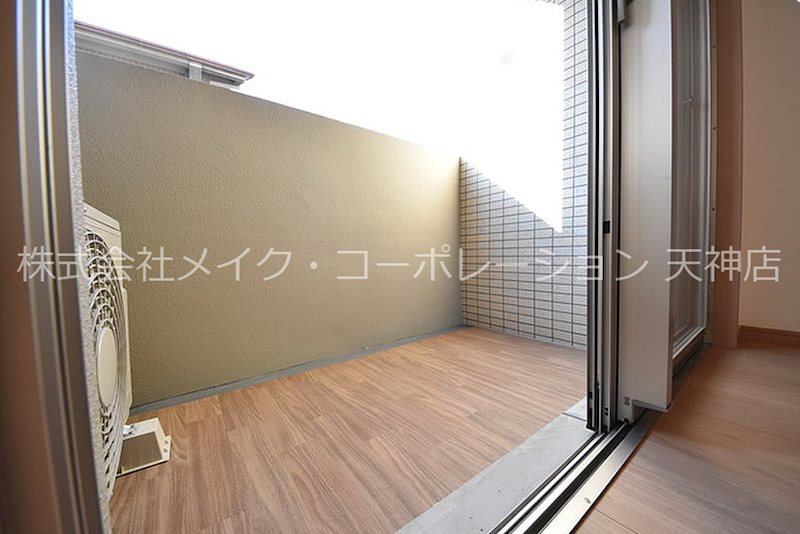 ※室内写真は同物件別部屋引用・現状優先です。 リアンレガーロ平尾ステーション ベランダ