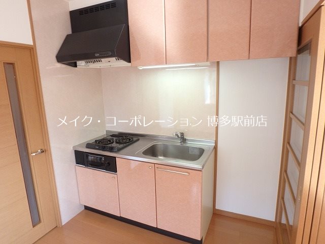 ピュアドーム博多ルネサンス キッチン