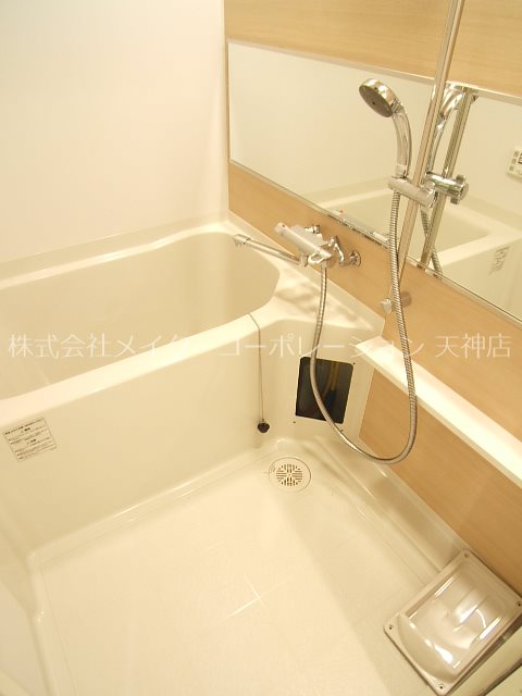 エンクレスト天神ＦＯＣＵＳ  風呂画像