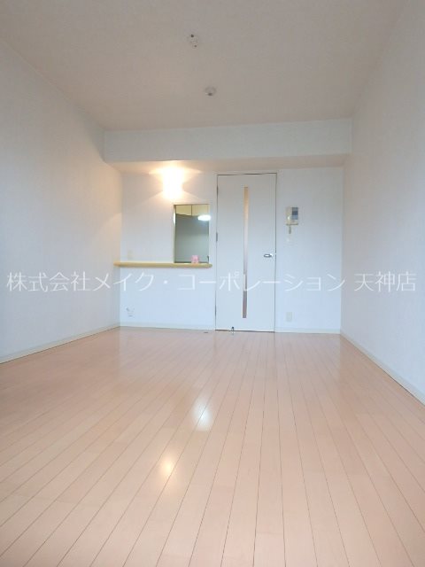 エンクレスト天神Ⅱ  リビング