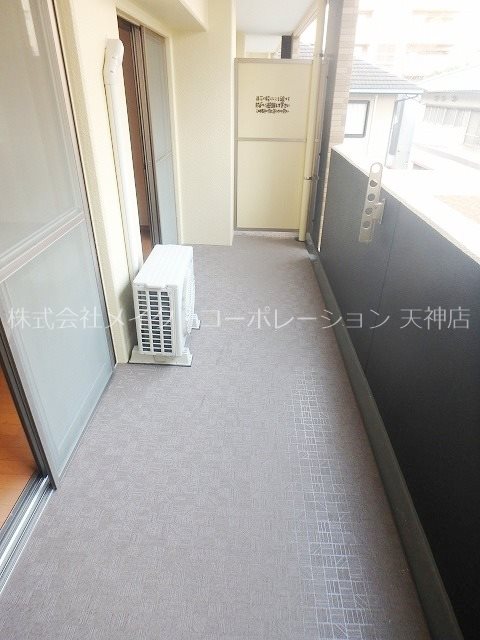 ソレイユ六本松 ベランダ