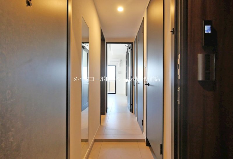 CIDNAL　THE PLACE   玄関