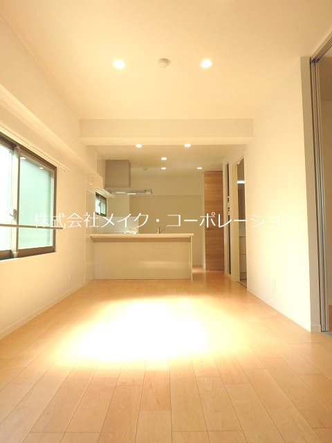 リビング E・Maison Nishijin【旧八和ビル】 リビング