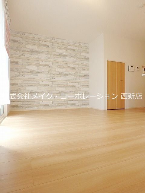 リビング Avenir cour A棟 その他9