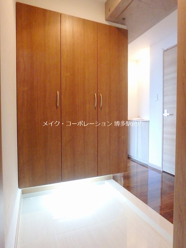 玄関 Trail大濠 玄関