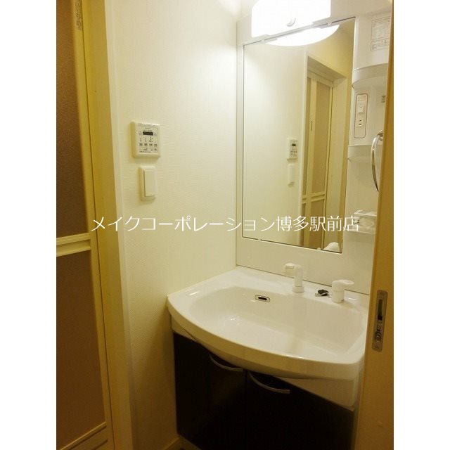 ラクレイス西新レジデンシャルタワー その他1