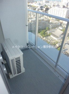 ベランダ ラクレイス西新レジデンシャルタワー ベランダ
