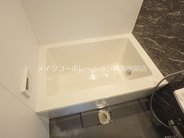 エンクレスト博多駅南STREET 風呂画像