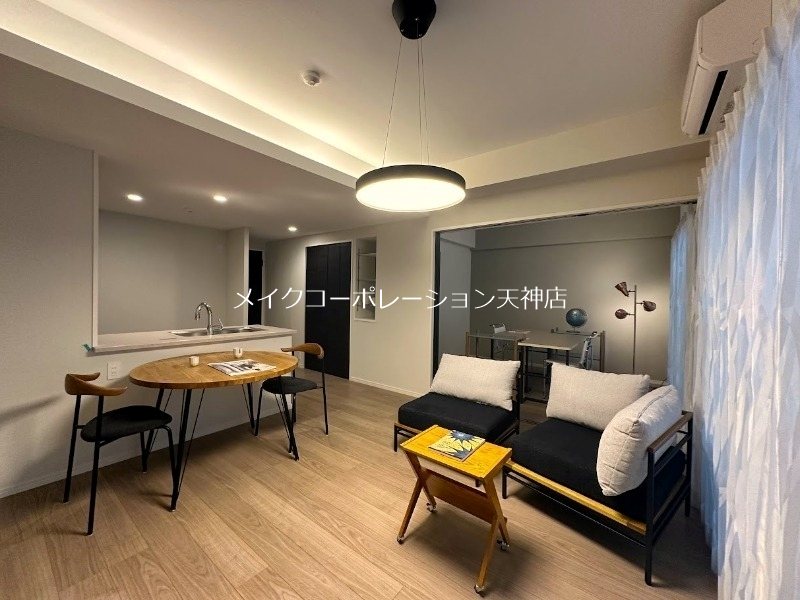 警固ビューアパートメント リビング