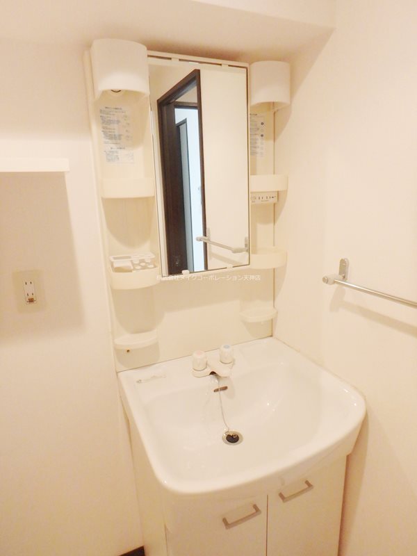 洗面所 キャメロットハイネス その他1