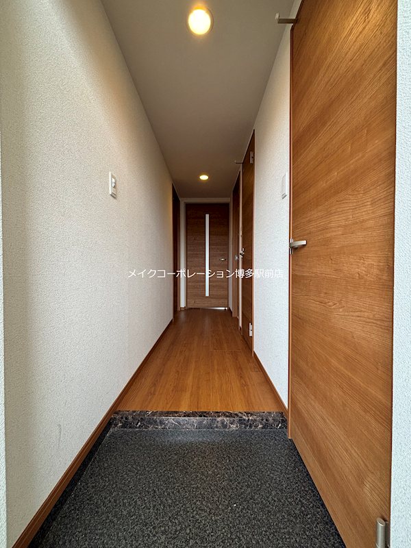 ヴィラージュ 玄関