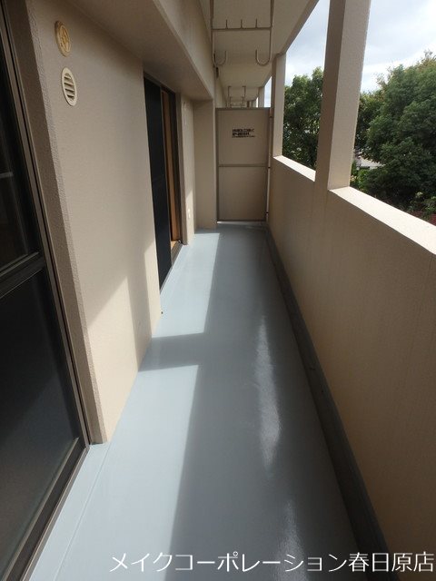 フォレスト離宮若久 ベランダ