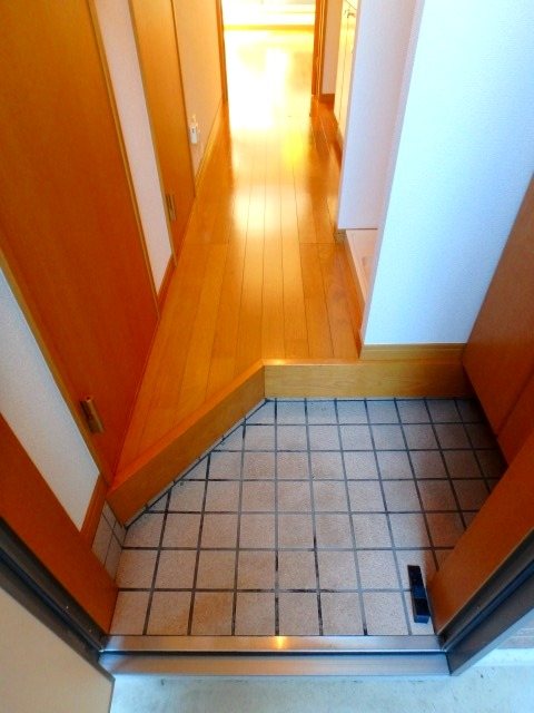 ゴールド室見 玄関