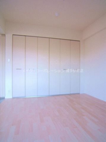 ベッドルーム ルシール筑紫通り ベッドルーム