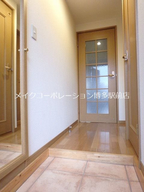 第17川崎ビル  玄関