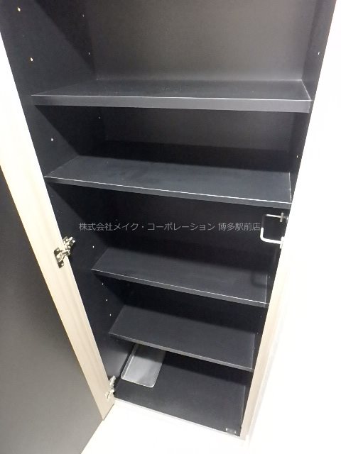 ネストピア博多駅前Ⅲ 玄関